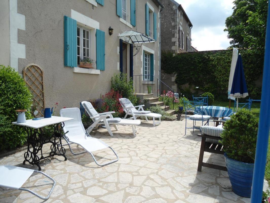 La Maison Bleue Arquian Exterior photo